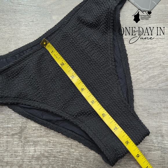 Soly Hux Smocked Crop Bikini Swimsuit Size XS - Picture 5 of 6